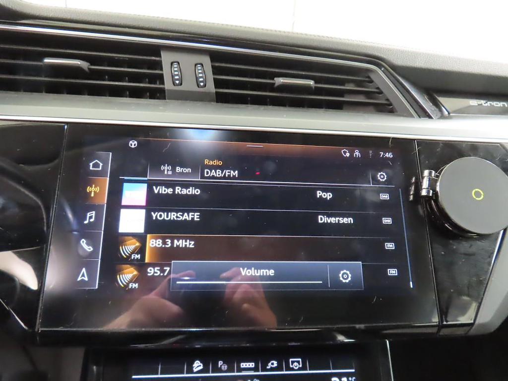 Foto 13 van Audi e-tron sportback