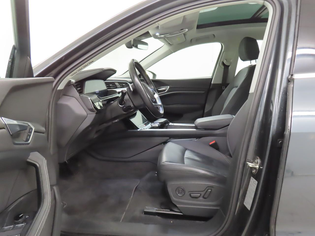 Foto 6 van Audi e-tron sportback