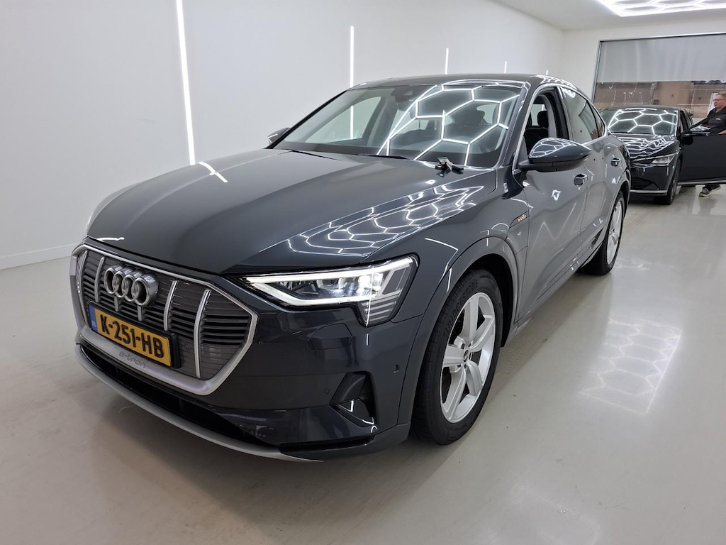Foto 2 van Audi e-tron sportback
