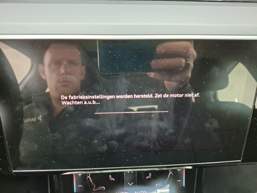 Foto 15 van Audi e-tron sportback