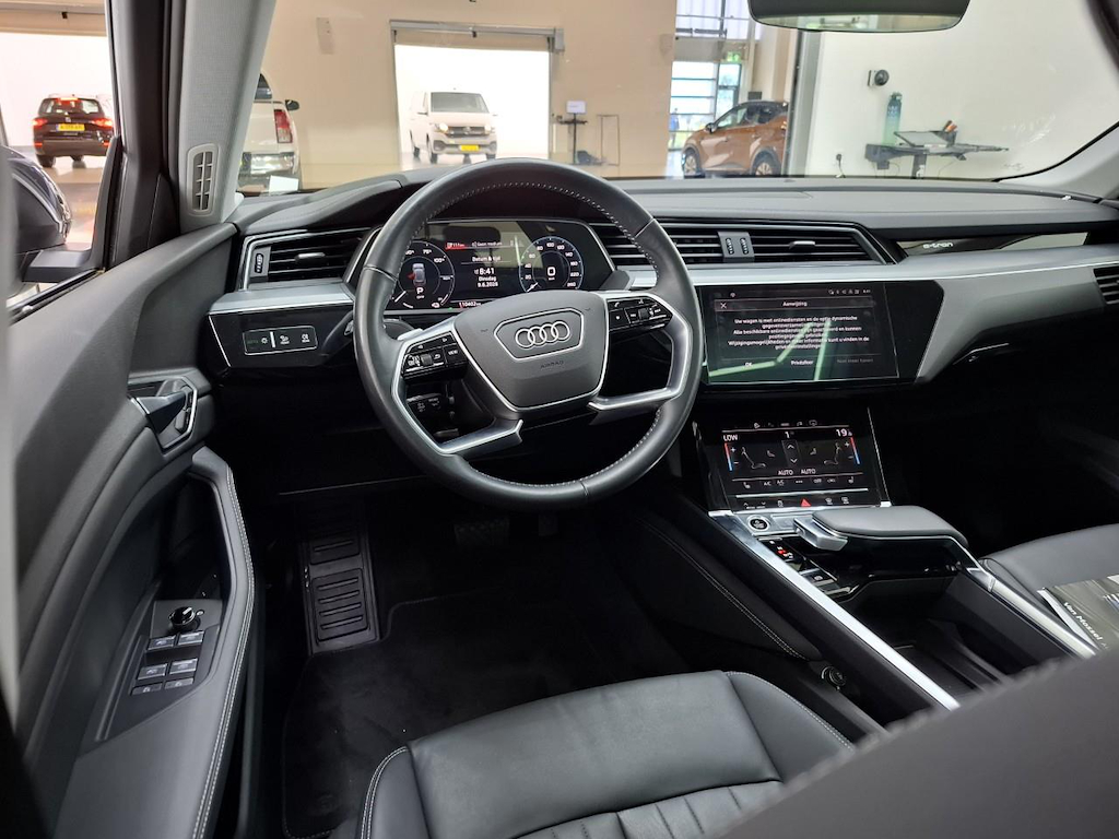 Foto 6 van Audi e-tron sportback
