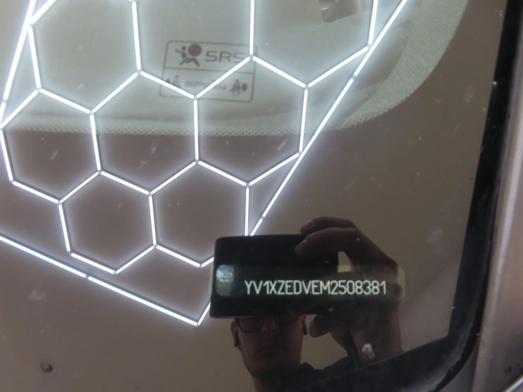 Foto 15 van Volvo XC40 Recharge