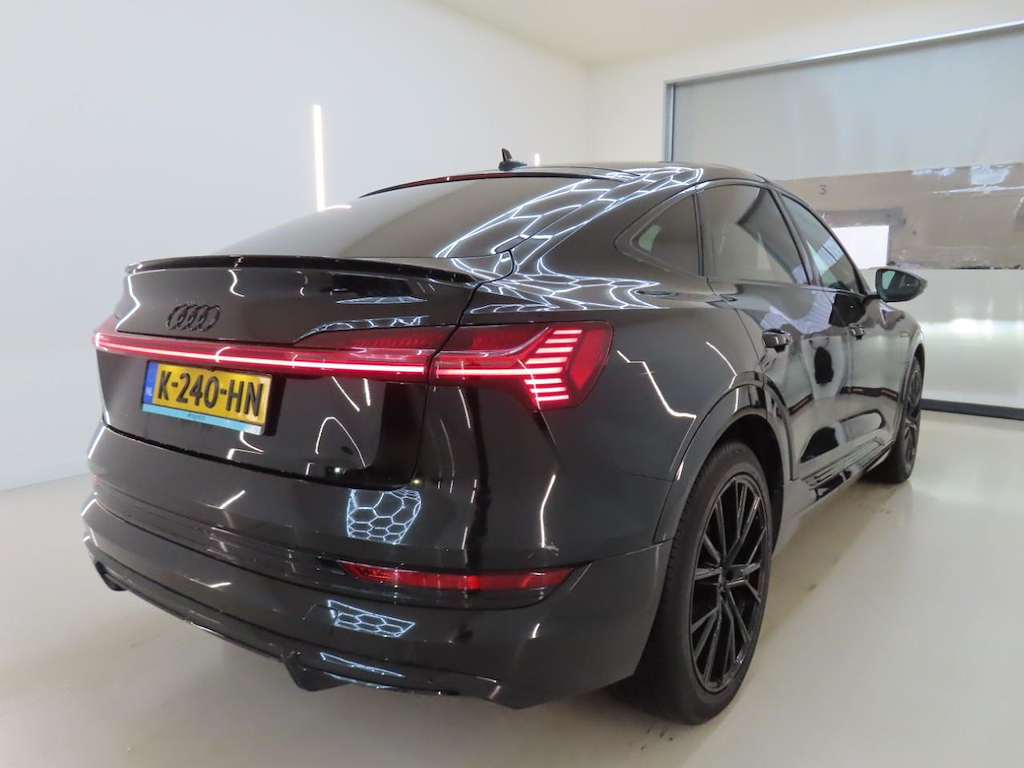 Foto 3 van Audi e-tron sportback