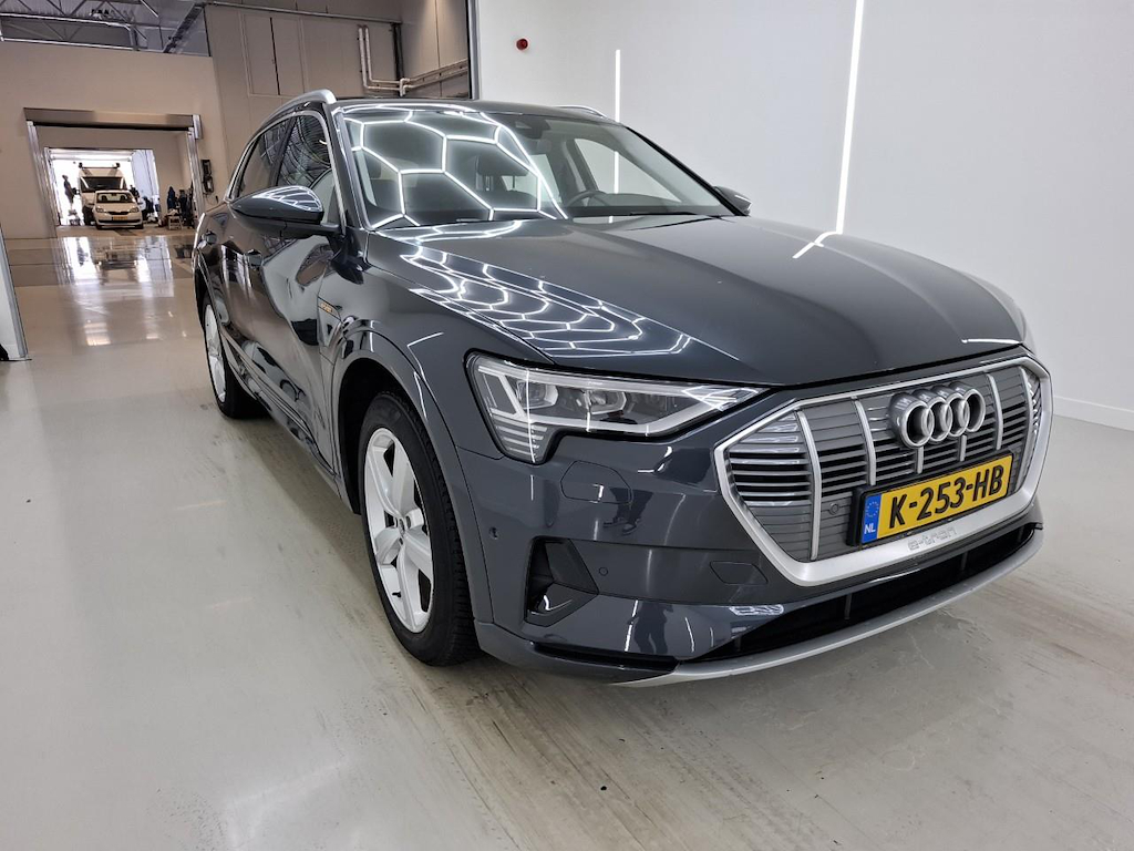 Foto 3 van Audi e-tron