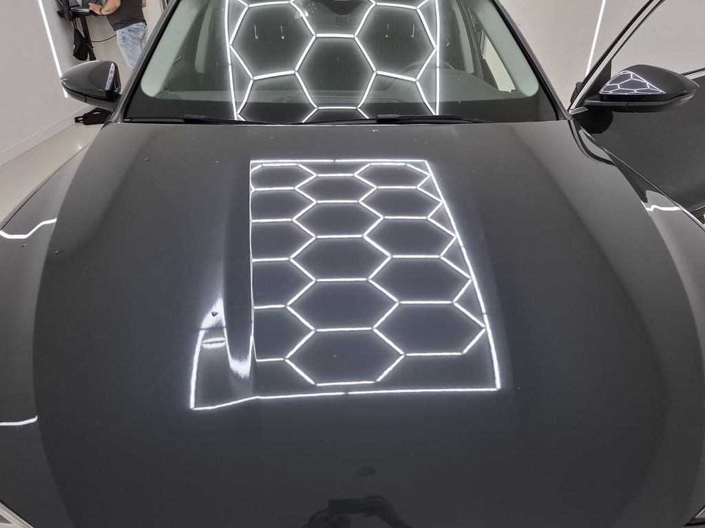 Foto 29 van Audi e-tron