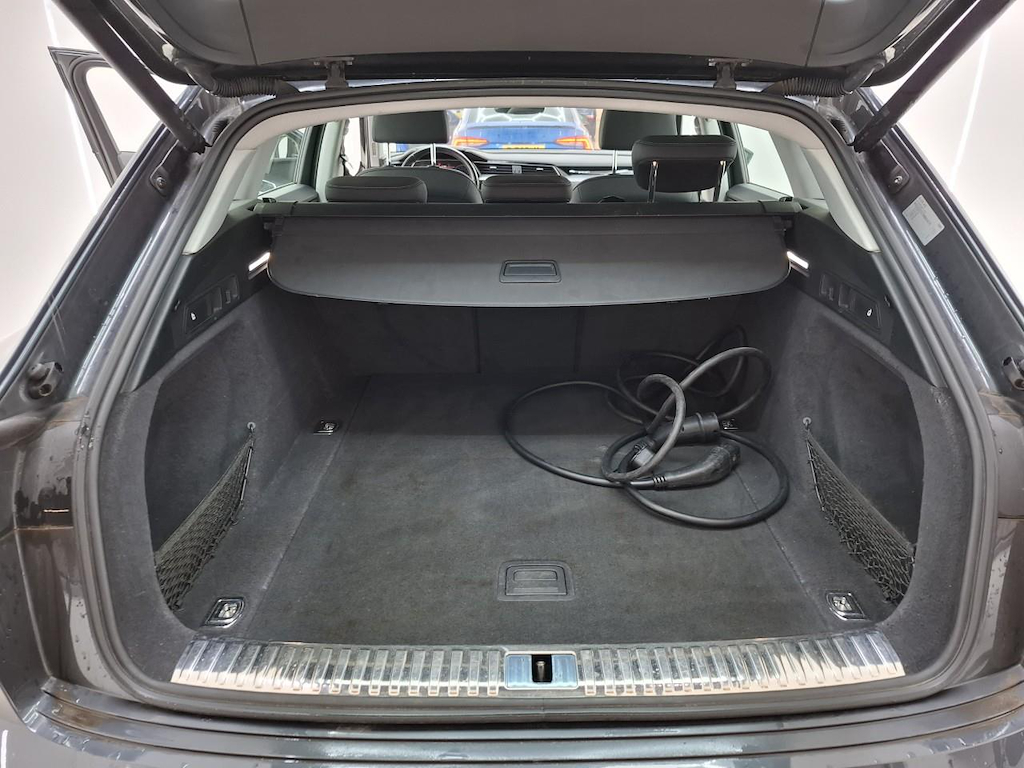 Foto 9 van Audi e-tron