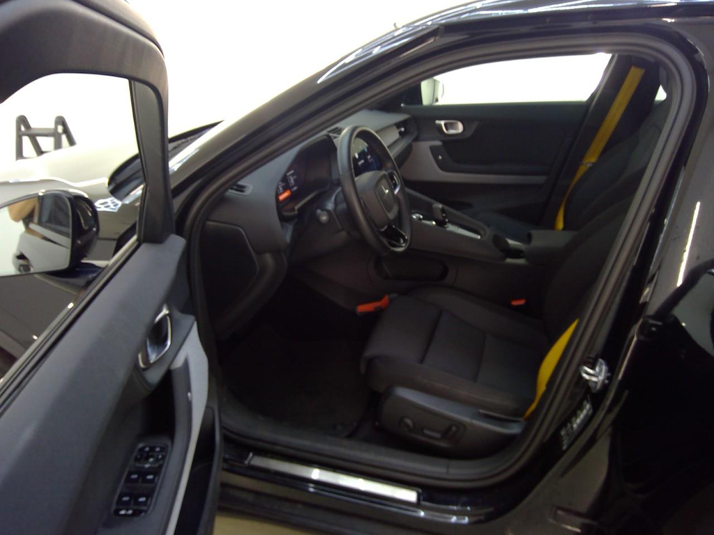 Foto 8 van Polestar 2