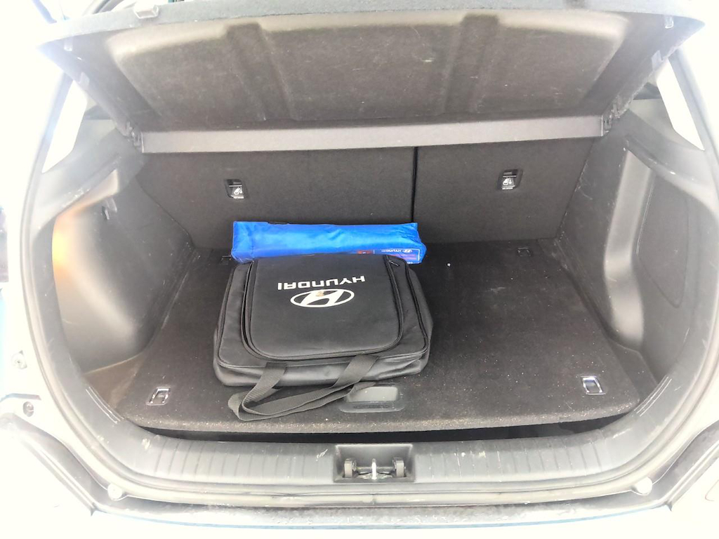 Foto 10 van Hyundai Kona