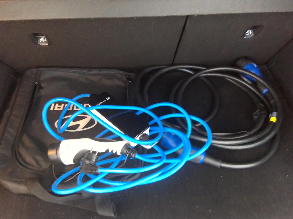 Foto 12 van Hyundai Kona