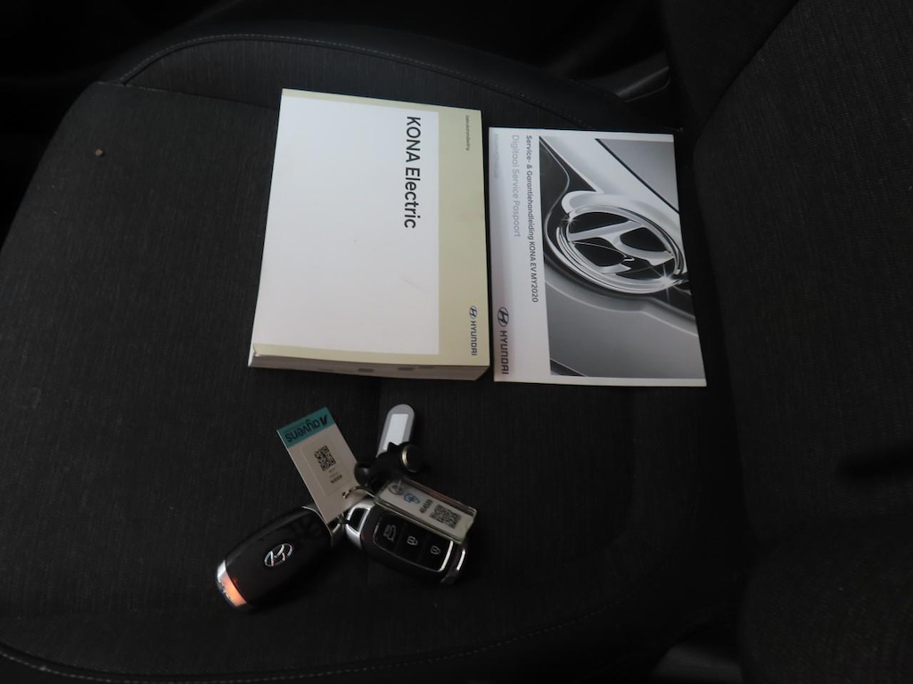 Foto 15 van Hyundai Kona