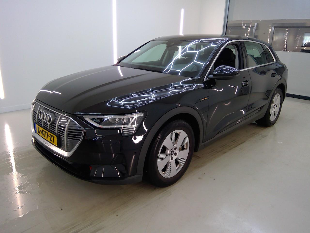 Foto 2 van Audi e-tron