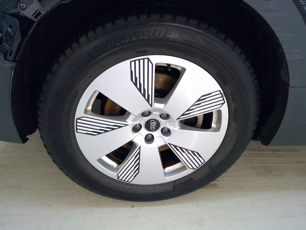 Foto 10 van Audi e-tron