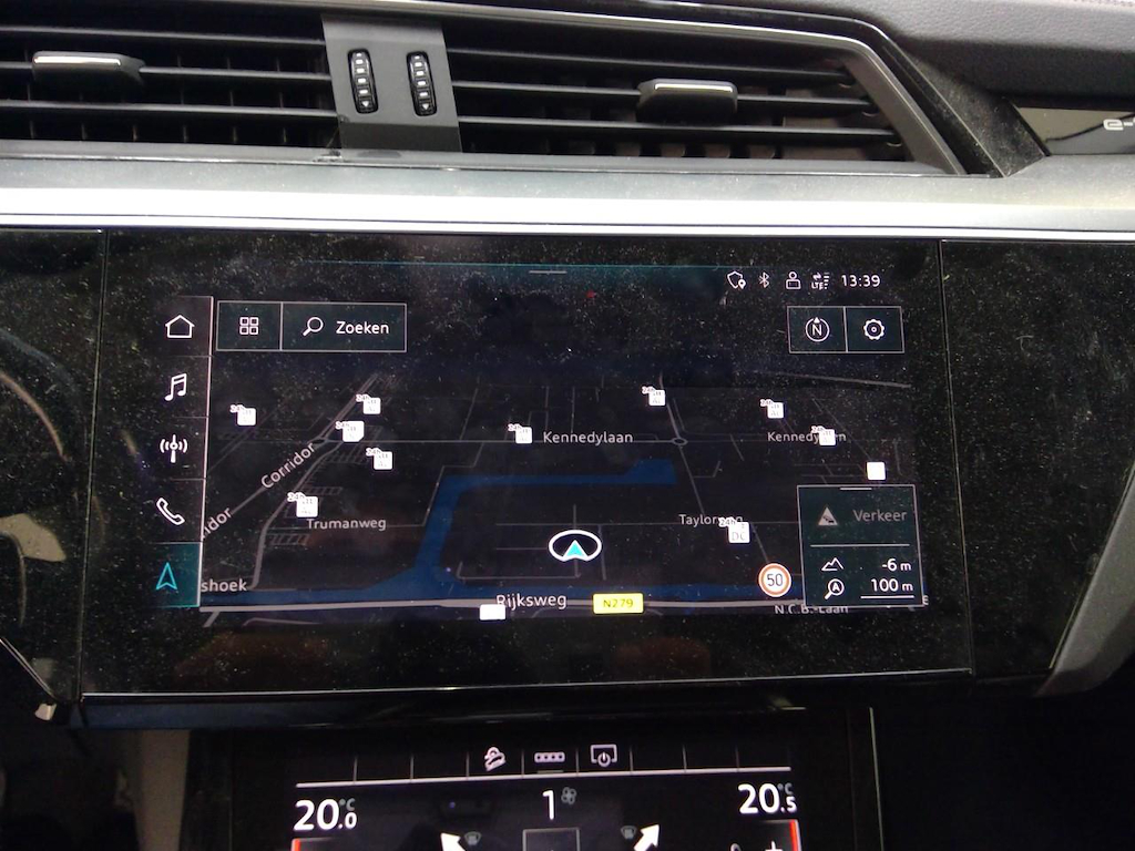 Foto 18 van Audi e-tron