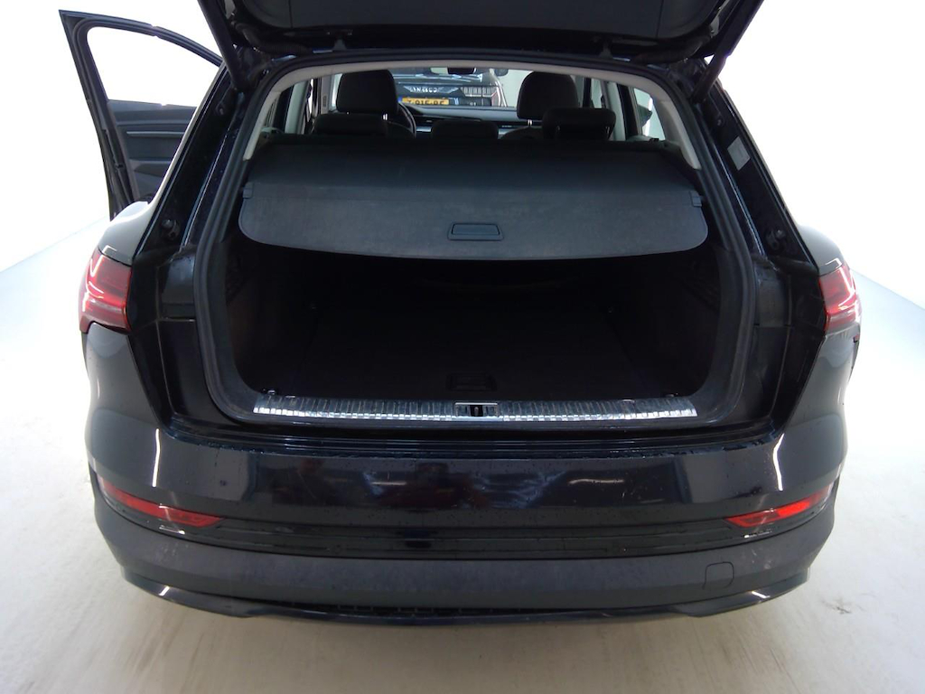 Foto 8 van Audi e-tron