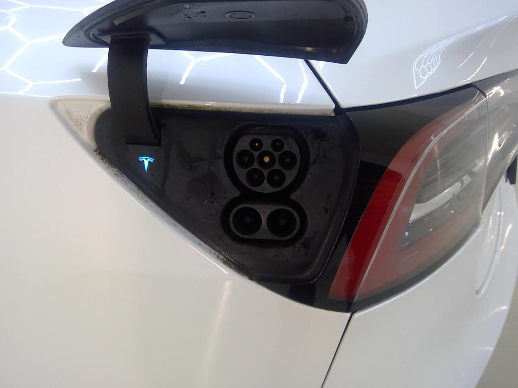 Foto 12 van Tesla Model 3
