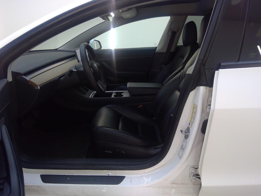 Foto 7 van Tesla Model 3