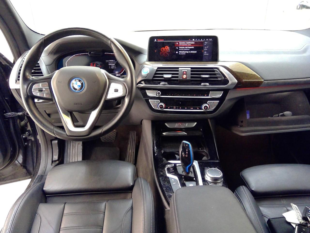 Foto 8 van BMW ix3