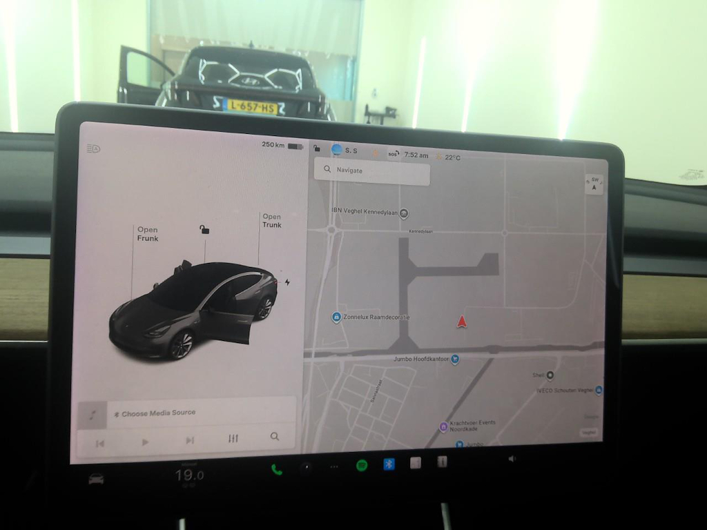 Foto 20 van Tesla Model 3