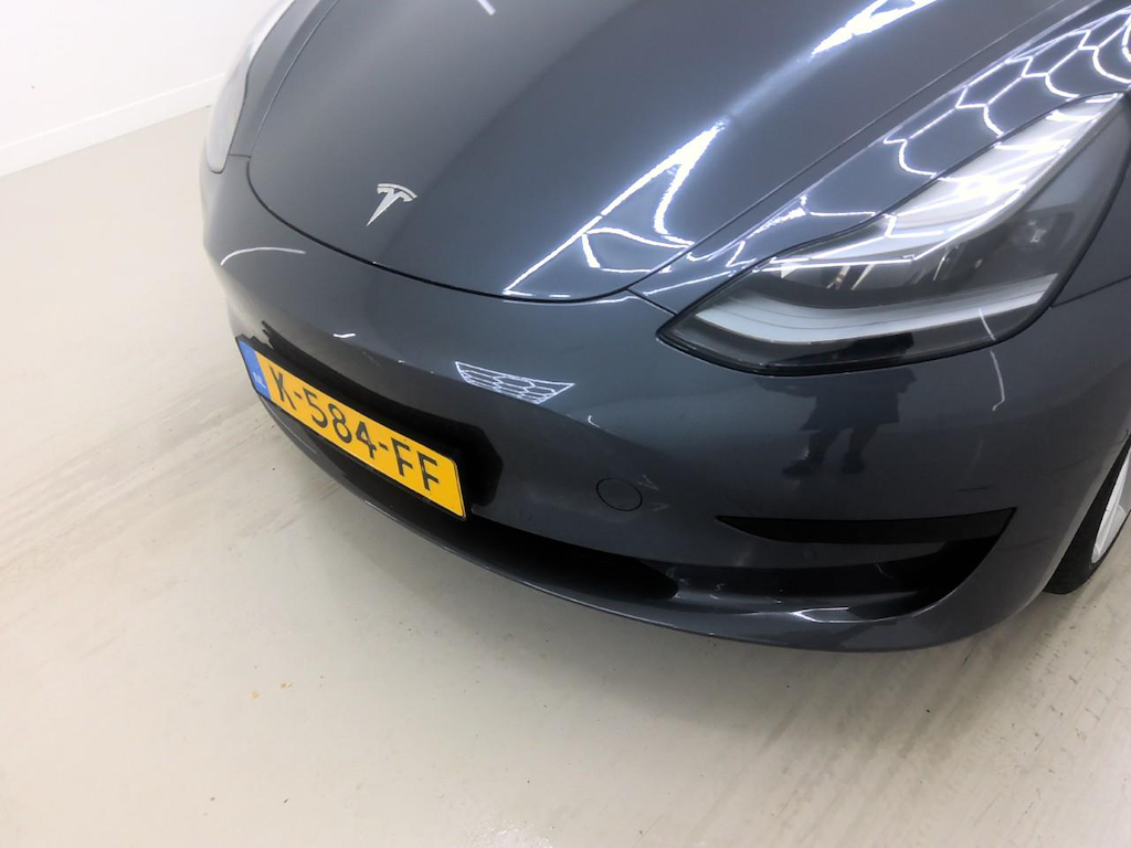 Foto 35 van Tesla Model 3