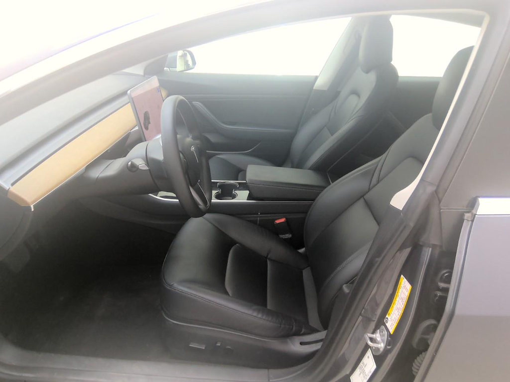 Foto 7 van Tesla Model 3