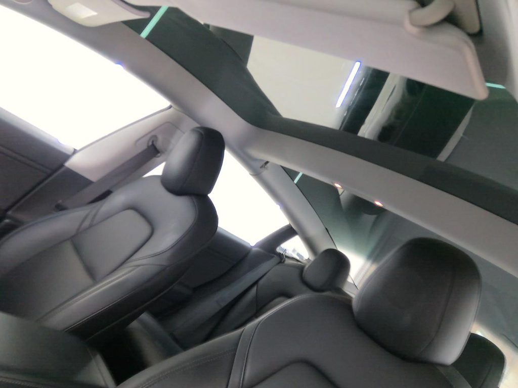 Foto 26 van Tesla Model 3