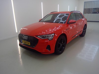 Acquista AUDI E-tron a Ayvens Carmarket