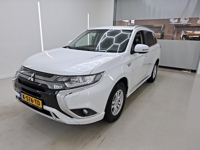 Acquista MITSUBISHI Outlander a Ayvens Carmarket