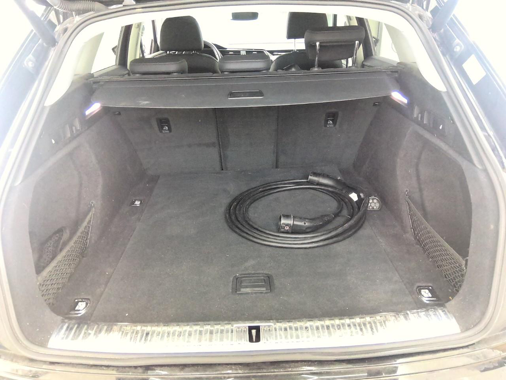 Foto 12 van Audi e-tron