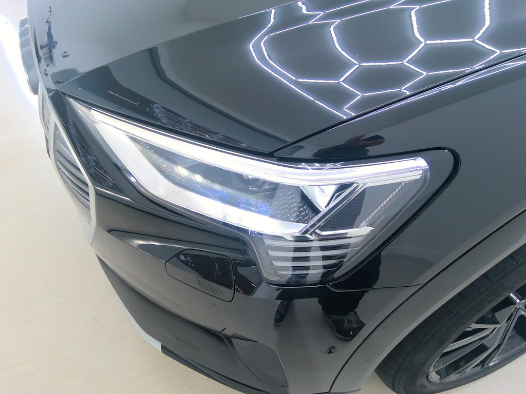Foto 20 van Audi e-tron
