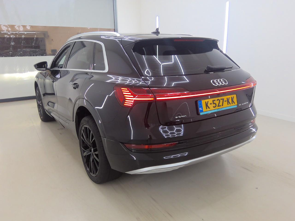 Foto 7 van Audi e-tron