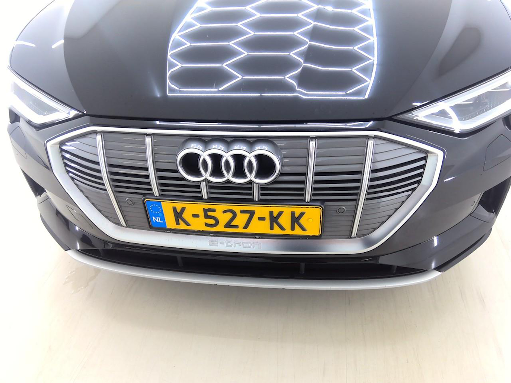 Foto 33 van Audi e-tron