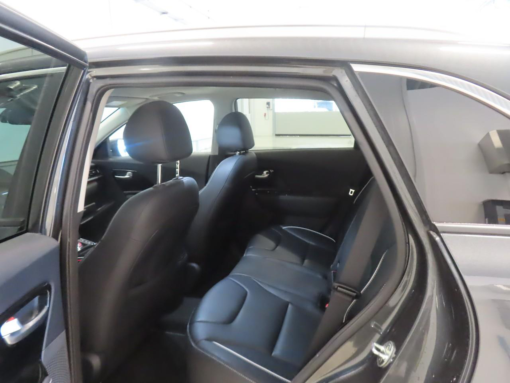 Foto 9 van Kia Niro