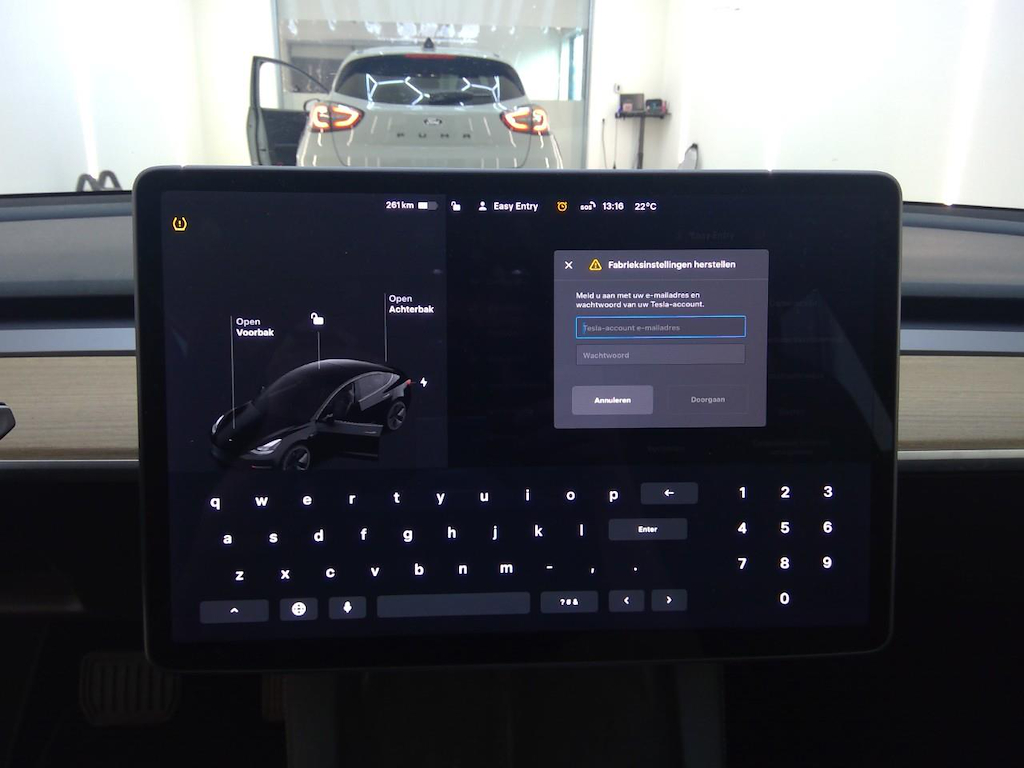 Foto 16 van Tesla Model 3