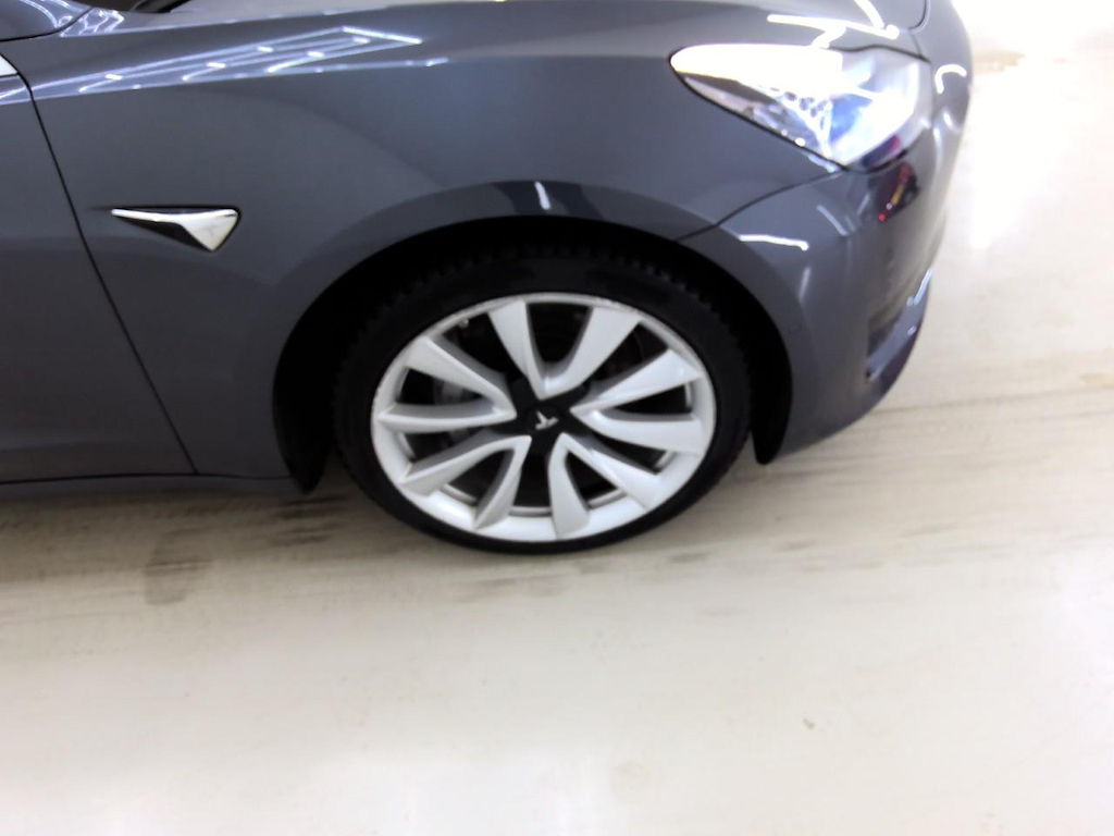 Foto 28 van Tesla Model 3