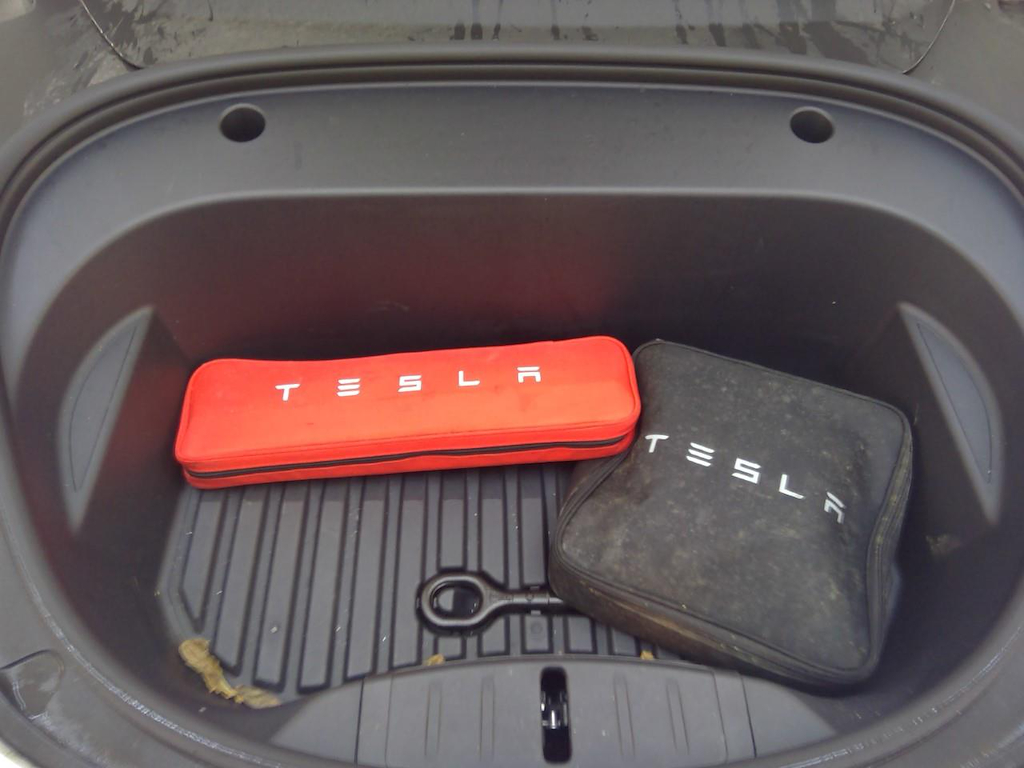 Foto 12 van Tesla Model 3
