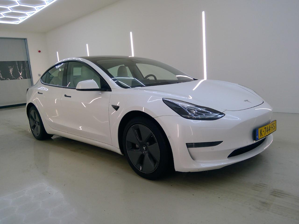 Foto 6 van Tesla Model 3