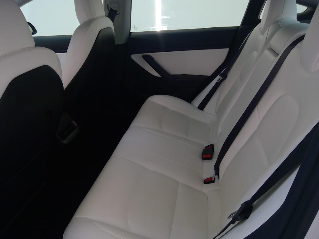Foto 8 van Tesla Model 3