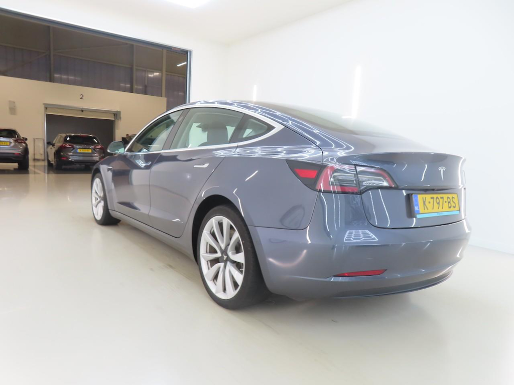 Foto 5 van Tesla Model 3