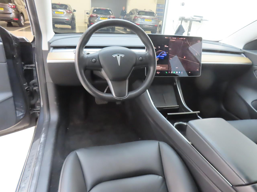 Foto 6 van Tesla Model 3