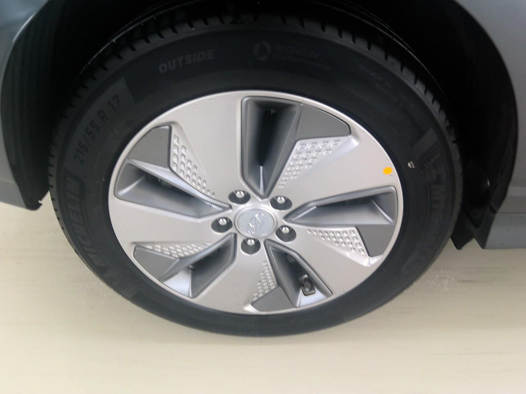 Foto 13 van Hyundai Kona
