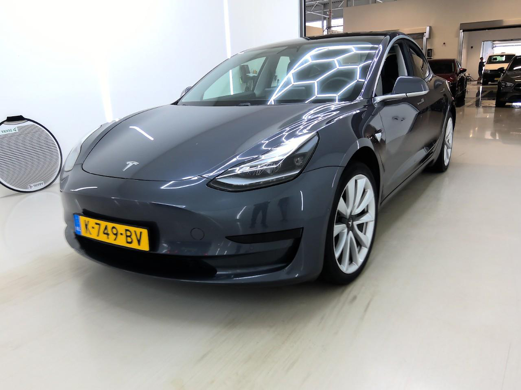 Foto 2 van Tesla Model 3