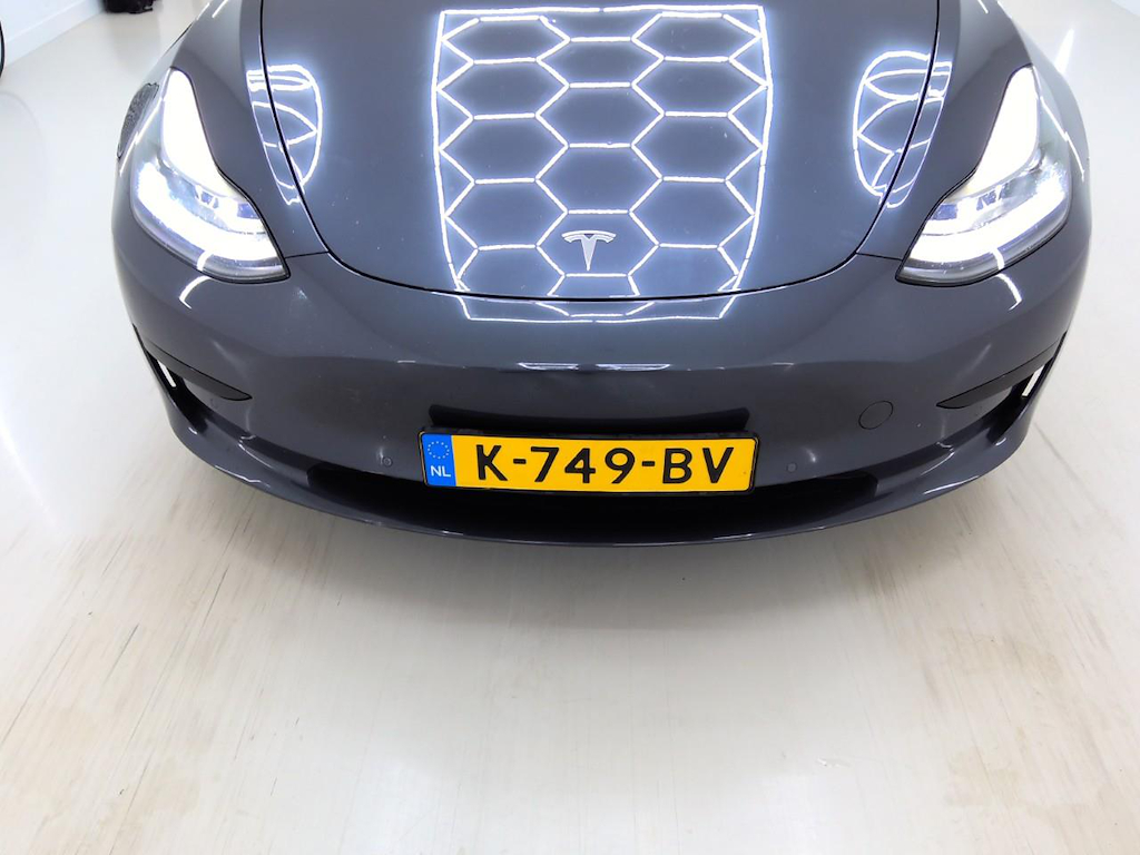 Foto 41 van Tesla Model 3