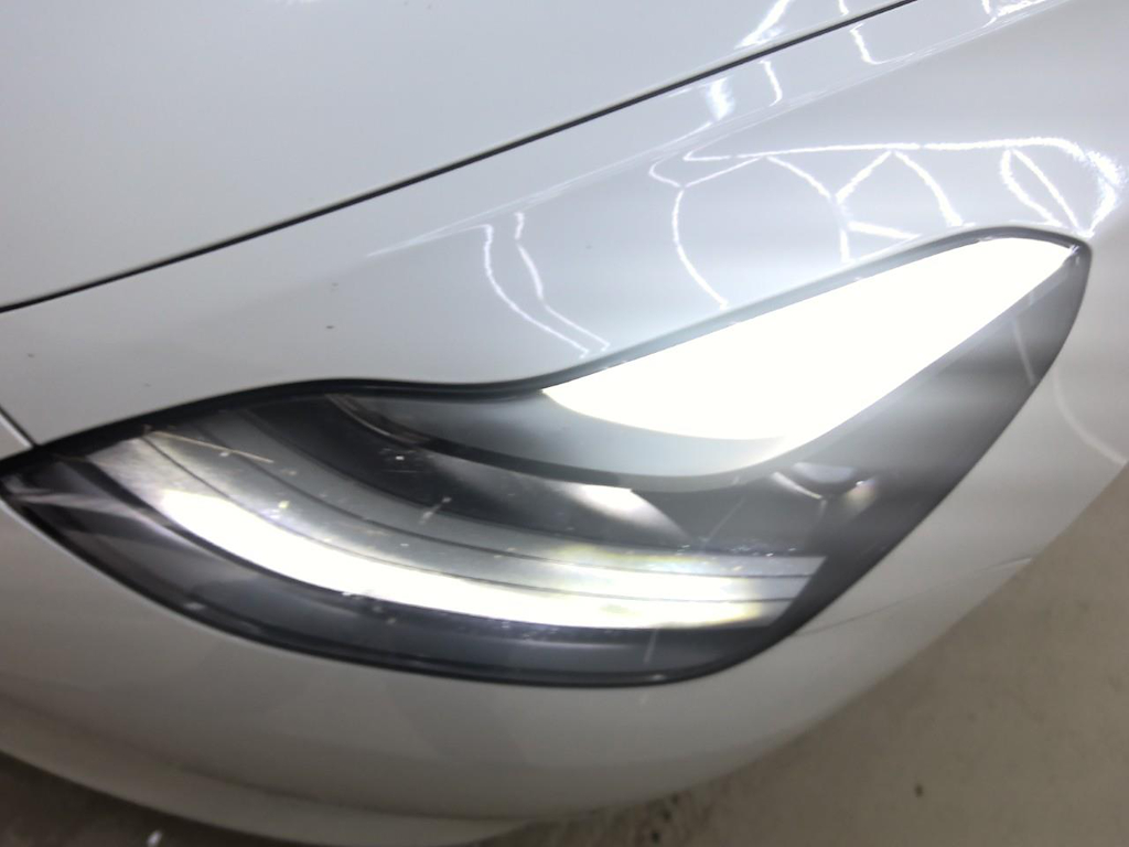 Foto 17 van Tesla Model 3