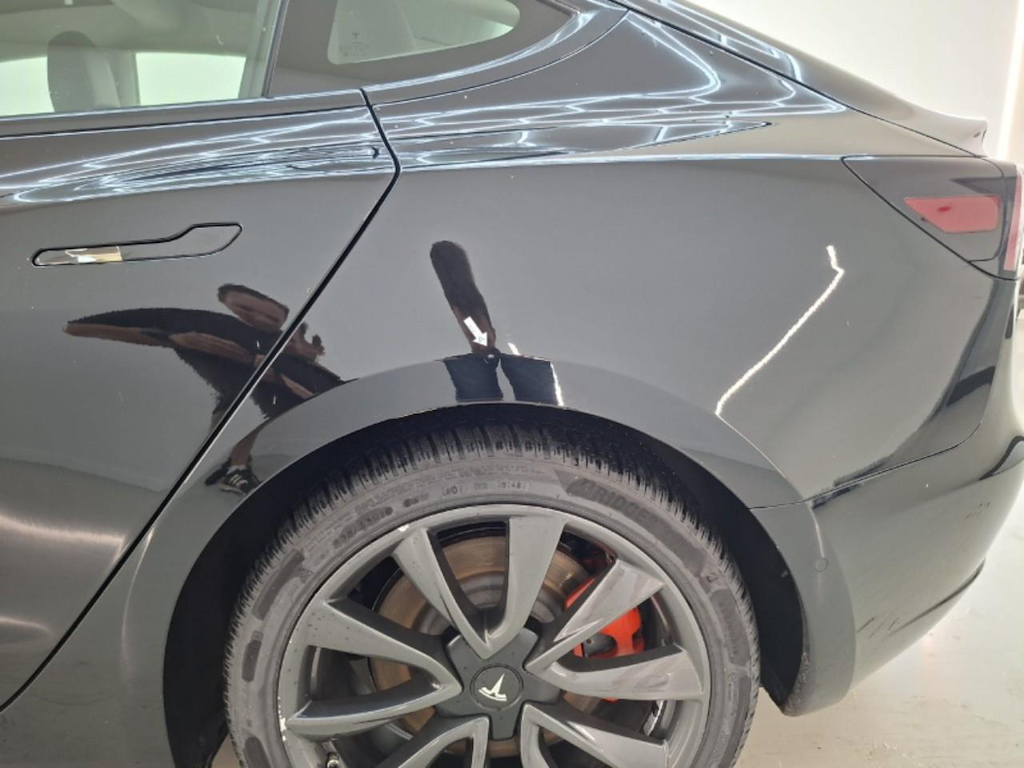 Foto 26 van Tesla Model 3
