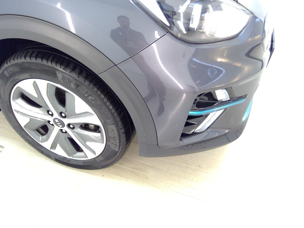 Foto 24 van Kia Niro