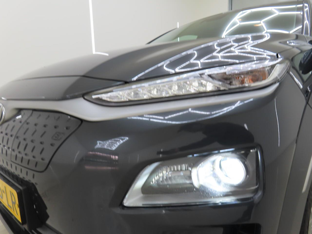 Foto 16 van Hyundai Kona