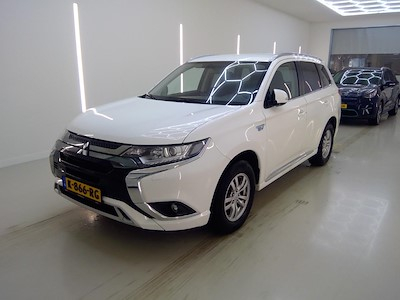 Osta [Merkki] [Malli] osoitteesta Ayvens Carmarket
