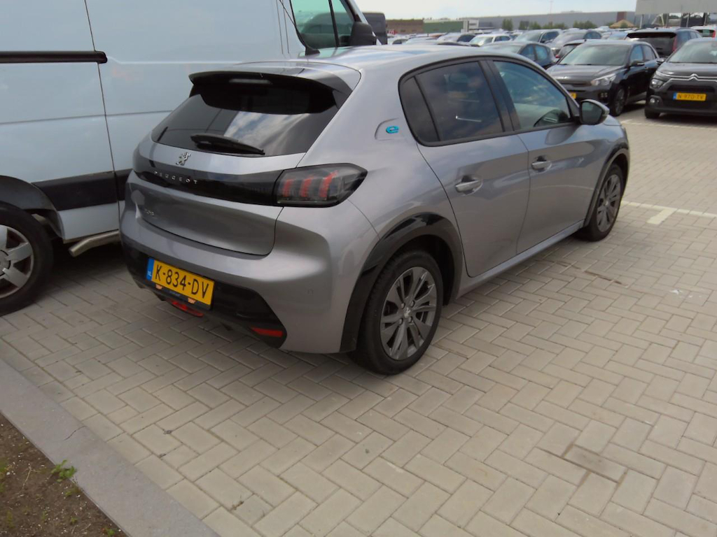 Foto 3 van Peugeot E-208