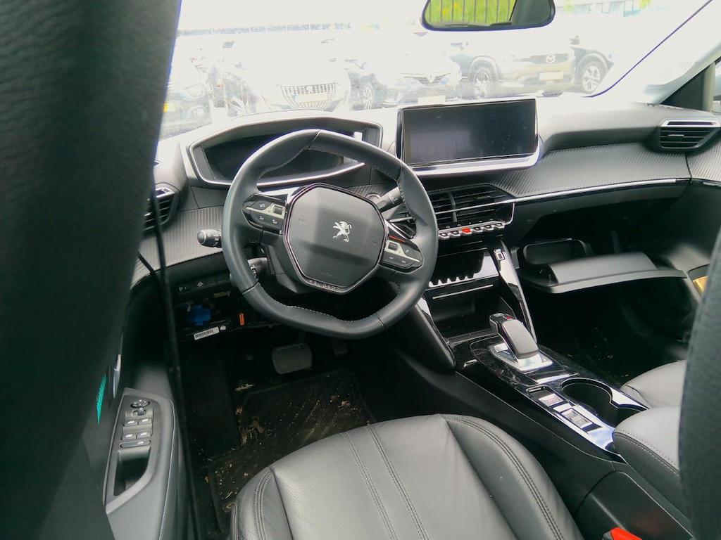 Foto 5 van Peugeot E-208