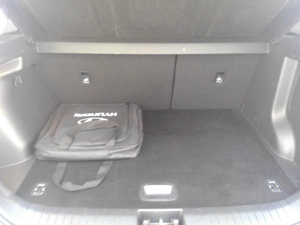 Foto 12 van Hyundai Kona